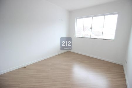 18_photo/94dce3e20f.a3d8137969d71d49-ATLAS-8d4c800c-4a1c-420c-bbb4-3b49175ec4e0.jpg de casa à venda com 3 quartos, 306m² em Mercês, Curitiba