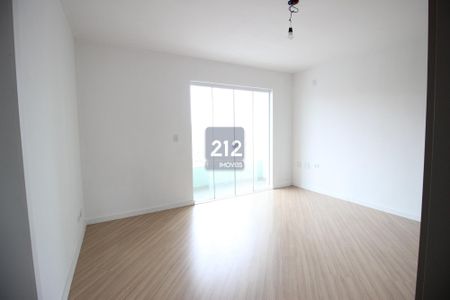 22_photo/94dce3e20f.a3d8137969d71d49-ATLAS-a1148b46-56a2-4f87-b36e-dc5ef0f558b1.jpg de casa à venda com 3 quartos, 306m² em Mercês, Curitiba