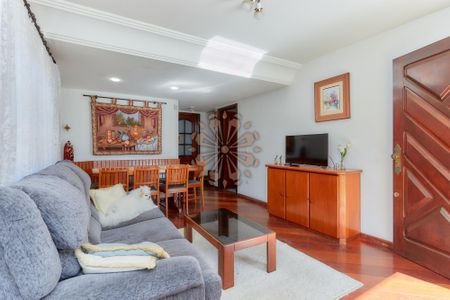 3_photo/94dce3e213.82be18ad98973cde-ATLAS-ec64f473-cbf5-4c13-9bfe-bc00d6d63eae.jpg de casa à venda com 3 quartos, 286m² em Mercês, Curitiba