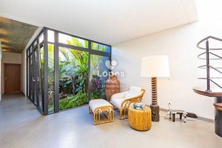 12_photo/94dce3e30d.d2505e2e47b23869-ATLAS-5f93aa59-29c8-42c3-a7a7-85926d7218e9.jpg de casa à venda com 4 quartos, 406m² em Mercês, Curitiba