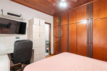 10_photo/94dce3e34d.ceff8192393c33de-ATLAS-c77fcbeb-64de-457a-8bfc-e3cec4b3a4fc.jpg de casa à venda com 4 quartos, 242m² em Mercês, Curitiba