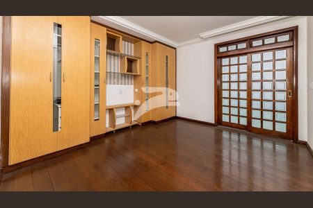 8_photo/94dce3e35b.6c8e35c674eb8ee1-ATLAS-22aae248-89c9-4409-a7ed-6bb1deadfa8e.jpg de casa à venda com 3 quartos, 380m² em Mercês, Curitiba