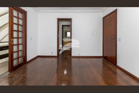 18_photo/94dce3e35b.6c8e35c674eb8ee1-ATLAS-498b75f0-1be2-44d1-820c-e1e65e4cbdfc.jpg de casa à venda com 3 quartos, 380m² em Mercês, Curitiba