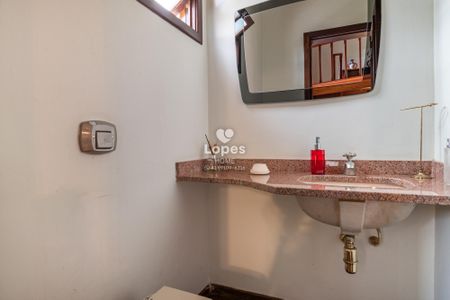 4_photo/94dce3e367.fbcd7a2e7ac63d93-ATLAS-4597b188-3a6d-475d-823c-83ca72f7763a.jpg de casa à venda com 4 quartos, 242m² em Mercês, Curitiba