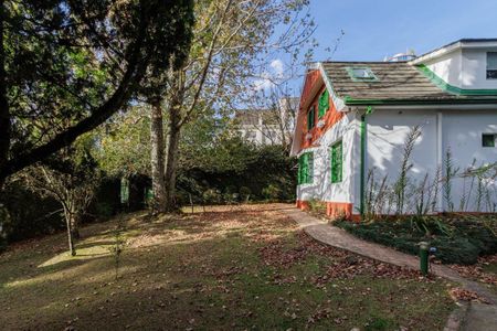 5_photo/94dce3e379.f7b46fd9919be053-ATLAS-179e2022-e203-4042-ad5d-eb6c6f73ff9d.jpg de casa para alugar com 3 quartos, 168m² em Mercês, Curitiba