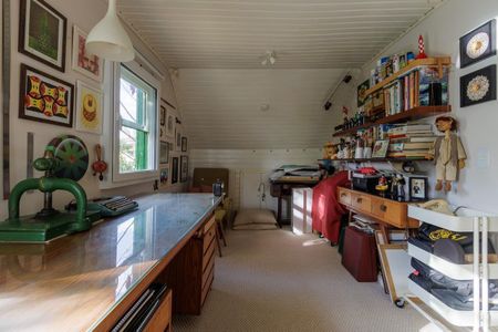 12_photo/94dce3e379.f7b46fd9919be053-ATLAS-a53a0c3d-aa76-4e90-8a8f-09199a71b622.jpg de casa para alugar com 3 quartos, 168m² em Mercês, Curitiba