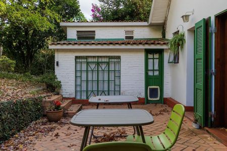 7_photo/94dce3e379.f7b46fd9919be053-ATLAS-ef7eeadf-7e38-41bc-b0df-647e6e641bbf.jpg de casa à venda com 3 quartos, 168m² em Mercês, Curitiba