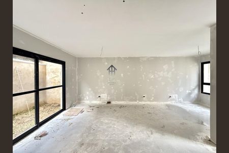 11_photo/94dce3e3d1.4036c4f4b354ae6d-ATLAS-e5989378-1578-48b7-8a0f-e2e9fde99c5a.jpg de casa à venda com 3 quartos, 138m² em Mercês, Curitiba