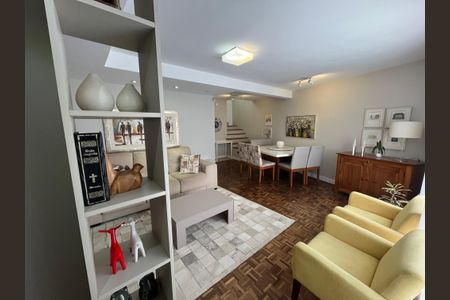 11_photo/94dce3e3fb.831fd5555cf6a0d7-ATLAS-59aec0d0-828c-4546-9ce0-3db3b033029e.jpg de casa à venda com 3 quartos, 170m² em Mercês, Curitiba