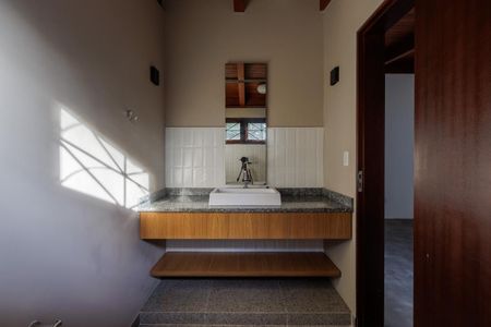 7_photo/94dce3e485.526b8d0f117d2dc5-ATLAS-d5bac539-3f95-4d41-8591-5daf7b427fab.jpg de casa à venda com 4 quartos, 430m² em Mercês, Curitiba