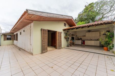 7_photo/94dce3e49b.ac59da683d20aab1-ATLAS-3d8e1a6a-5c1f-4504-a202-18f6e1549993.jpg de casa à venda com 4 quartos, 166m² em Mercês, Curitiba
