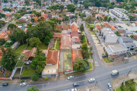 27_photo/94dce3e49b.ac59da683d20aab1-ATLAS-efc8c64d-0fab-4949-9349-4a6f8d634400.jpg de casa à venda com 4 quartos, 166m² em Mercês, Curitiba