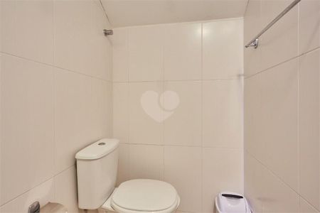 16_photo/94dce3e5ab.121863cdf22f1001-ATLAS-b76d2b22-6270-4b7e-adca-d0f3f7b78b3d.jpg de casa à venda com 3 quartos, 193m² em Mercês, Curitiba