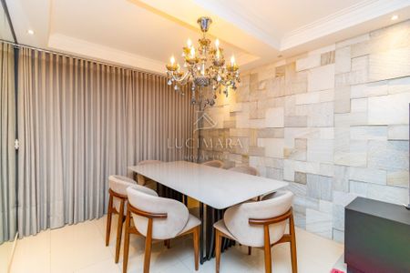 2_photo/94dce3e5ab.d7ef60e03d01fd59-ATLAS-d2e7c55c-2246-4f16-85bc-7baf398307c2.jpg de casa à venda com 3 quartos, 239m² em Mercês, Curitiba