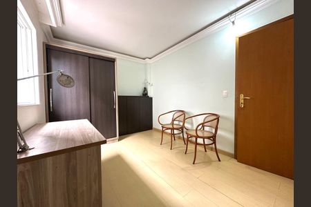 19_photo/94dce3e5f7.1fb0b71ab46b22f7-ATLAS-0a6d28ee-771e-4ed9-ae76-cfd726edee50.jpg de casa à venda com 3 quartos, 167m² em Bigorrilho, Curitiba