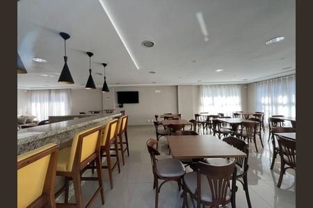 10_photo/94dce3e607.2bea4a0de6d30832-ATLAS-55aa5237-d618-4dc5-ba99-6436d6a198f8.jpg de apartamento para alugar com 2 quartos, 74m² em Bigorrilho, Curitiba