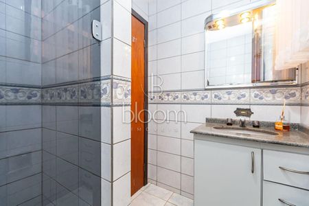 36_photo/94dce3e60f.41d999924f8b3a2a-ATLAS-8d0da9f0-e827-4a42-ae91-7a996380b2a0.jpg de casa à venda com 6 quartos, 242m² em Bigorrilho, Curitiba