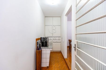 39_photo/94dce3e60f.41d999924f8b3a2a-ATLAS-fda0dae7-ee58-4c1c-86df-a1a8732ec3c7.jpg de casa à venda com 6 quartos, 242m² em Bigorrilho, Curitiba
