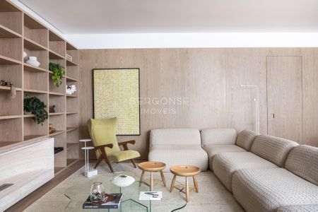 11_photo/94dce3e62b.eba19d82366e920a-ATLAS-1cf3fbf6-2484-4929-b9a4-3e5332a79e91.jpg de apartamento à venda com 3 quartos, 207m² em Bigorrilho, Curitiba