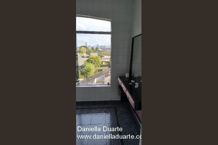 12_photo/94dce3e77b.6618d879b31b9a75-ATLAS-37164aac-eb19-4803-8583-148433fda3fb.jpg de casa à venda com 4 quartos, 407m² em Bigorrilho, Curitiba