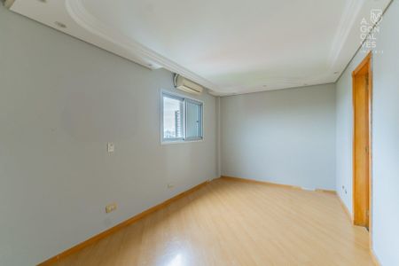 10_photo/94dce3e82f.6e6daa3ff4053a2f-ATLAS-46ec82f9-4209-4ba5-914e-ecd1198ef0a7.jpg de apartamento à venda com 3 quartos, 194m² em Bigorrilho, Curitiba