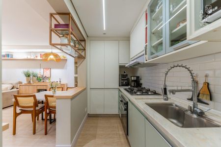 11_photo/94dce3e837.c9e06edbf4bf9610-ATLAS-4e08f261-c49c-4620-8e6b-12a659d544ff.jpg de apartamento à venda com 3 quartos, 82m² em Bigorrilho, Curitiba