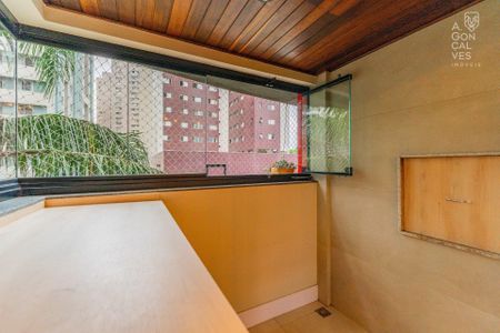 13_photo/94dce3e837.c9e06edbf4bf9610-ATLAS-e75e7a57-88f3-4681-9050-36e230b0c679.jpg de apartamento à venda com 3 quartos, 82m² em Bigorrilho, Curitiba