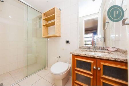 5_photo/94dce3e8dd.7e3dca738b491f28-ATLAS-2725b949-9a48-4ca8-83e7-e7b0a5ffbbde.jpg de apartamento para alugar com 2 quartos, 120m² em Bigorrilho, Curitiba