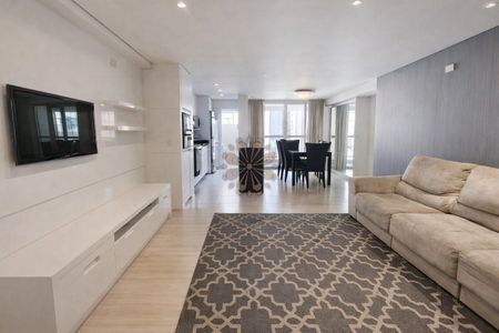 2_photo/94dce3e8e3.3c704b862ef91a13-ATLAS-efd34b33-c7ae-41e9-81b3-d803100576e7.jpg de apartamento para alugar com 3 quartos, 87m² em Bigorrilho, Curitiba