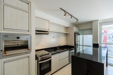 6_photo/94dce3e8e3.e3a448f2bb6eb0e8-ATLAS-623d1237-638f-4380-89ef-9d6d6743abb4.jpg de apartamento à venda com 3 quartos, 84m² em Bigorrilho, Curitiba