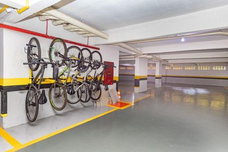 32_photo/94dce3e8ef.68c2e84f08469c4b-ATLAS-2269c0f2-aa76-4fdf-b43b-702b23f01cd2.jpg de apartamento à venda com 2 quartos, 58m² em Bigorrilho, Curitiba