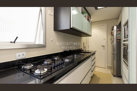 9_photo/94dce3e8fd.71a985dbd9f35c46-ATLAS-9a1364f6-e62f-459f-a3d6-4eb199f32b01.jpg de apartamento à venda com 3 quartos, 88m² em Bigorrilho, Curitiba