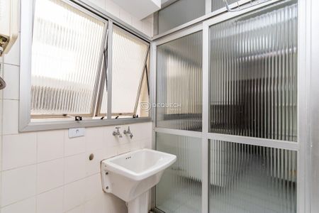 4_photo/94dce3e8fd.c86e3c28cf0bb21a-ATLAS-12e8fcdd-b8d5-47d8-ad8e-1a125448a8ec.jpg de apartamento à venda com 3 quartos, 88m² em Bigorrilho, Curitiba