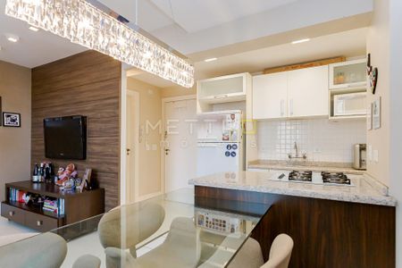 2_photo/94dce3e905.effed4e4f62d7f4b-ATLAS-f6330b4e-851d-44fc-86b1-0950451e7a04.jpg de apartamento à venda com 1 quarto, 65m² em Bigorrilho, Curitiba