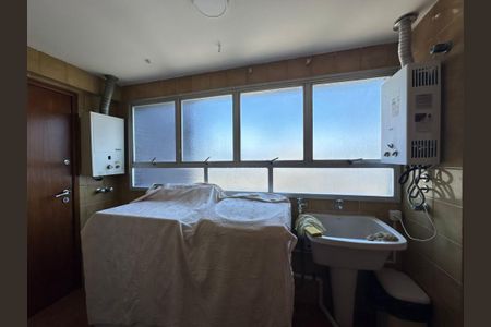 11_photo/94dce3e917.45f051a8a158635a-ATLAS-4a9905dd-e8b2-478b-a111-74b244598fab.jpg de apartamento para alugar com 3 quartos, 139m² em Bigorrilho, Curitiba