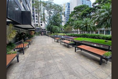 8_photo/94dce3e917.ffdd1ddaa3c736e5-ATLAS-414c74a3-29de-4d52-b8db-db2c61ef65ce.jpg de apartamento à venda com 5 quartos, 140m² em Bigorrilho, Curitiba