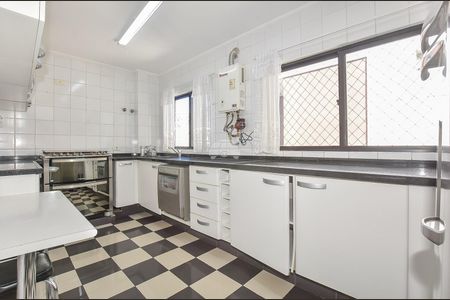 8_photo/94dce3e953.41fbb028c190c6e2-ATLAS-9132eb4d-8742-417f-aa77-abc588a73fd2.jpg de apartamento à venda com 3 quartos, 172m² em Bigorrilho, Curitiba