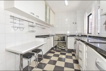 9_photo/94dce3e953.41fbb028c190c6e2-ATLAS-96d27d09-5e7a-4f7c-8494-bb5bccdd8fff.jpg de apartamento à venda com 3 quartos, 172m² em Bigorrilho, Curitiba