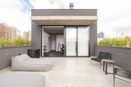 20_photo/94dce3e95f.33a0b54c22e21322-ATLAS-7bb2b71e-ca95-4d42-a3ee-4e43975be978.jpg de apartamento à venda com 2 quartos, 92m² em Bigorrilho, Curitiba