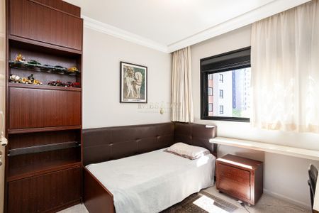 12_photo/94dce3e96b.cfb282a0a0316224-ATLAS-24fa9a63-9b5b-4c86-8f5e-7940b76b3ffb.jpg de apartamento à venda com 3 quartos, 160m² em Bigorrilho, Curitiba