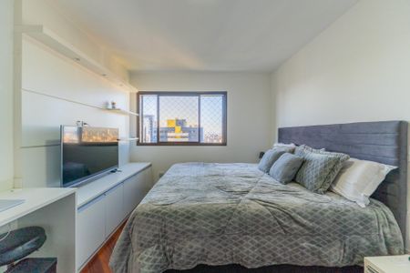 15_photo/94dce3e99f.007cc8634857c3a7-ATLAS-9566d573-36d9-4252-abd4-9ded03c4d24e.jpg de apartamento à venda com 4 quartos, 218m² em Bigorrilho, Curitiba