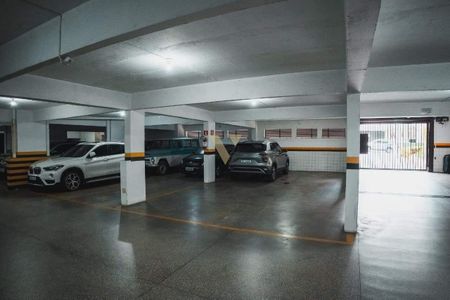 7_photo/94dce3e99f.4a54a812a85c2a69-ATLAS-1f2ea7a1-f7b6-49f2-b536-55f5f7b2e8db.jpg de apartamento à venda com 4 quartos, 186m² em Bigorrilho, Curitiba