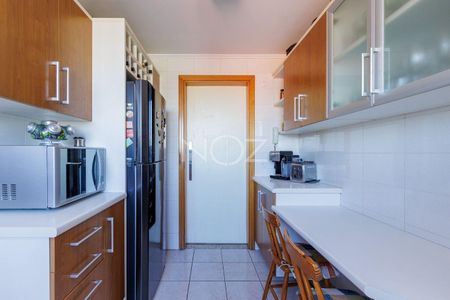 12_photo/94dce3e9a7.6a2cde5a9a9595ab-ATLAS-7cff2a8c-7336-496d-8e85-fb8f9b96d3b7.jpg de apartamento à venda com 4 quartos, 120m² em Bigorrilho, Curitiba