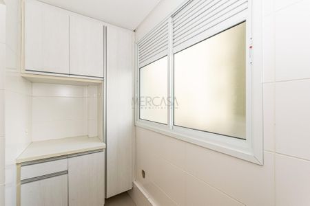 12_photo/94dce3e9ab.8a773206e2e2941d-ATLAS-e37955a3-ee52-4334-b1b8-9bf0e007882a.jpg de apartamento para alugar com 3 quartos, 84m² em Bigorrilho, Curitiba