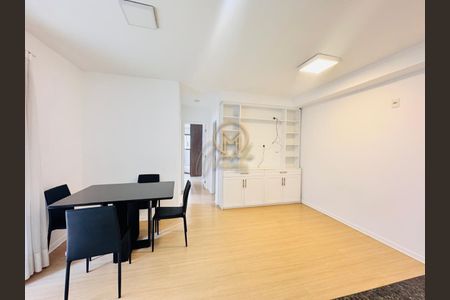 5_photo/94dce3e9b3.1513912aed6a9552-ATLAS-d42954ea-768c-41e7-8ba3-d7cfe3e8d9f4.jpg de apartamento para alugar com 2 quartos, 63m² em Bigorrilho, Curitiba