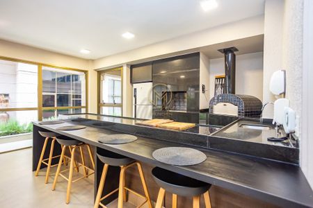 37_photo/94dce3e9b3.a7bf1018980f9caf-ATLAS-2f83b62f-e536-46a4-9ccc-6562b744c1a6.jpg de apartamento à venda com 3 quartos, 87m² em Bigorrilho, Curitiba