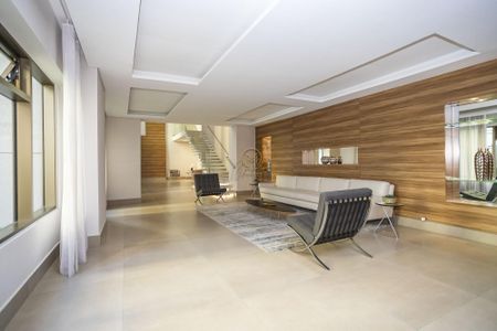 39_photo/94dce3e9b3.c830c55474d182ef-ATLAS-a728be2d-f9d3-45d9-90f2-27e1fd7c3192.jpg de apartamento para alugar com 2 quartos, 71m² em Bigorrilho, Curitiba