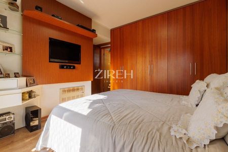 14_photo/94dce3e9bd.0cd38d9511385910-ATLAS-8b3c9ade-6403-4c3b-91e7-716aebb6cc20.jpg de apartamento à venda com 4 quartos, 120m² em Bigorrilho, Curitiba