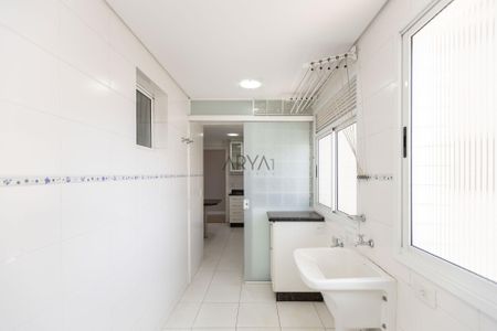 9_photo/94dce3e9bf.b2e68ee93fa647e0-ATLAS-6ddabeab-aeb5-44e8-b716-34ad70c69814.jpg de apartamento à venda com 3 quartos, 88m² em Bigorrilho, Curitiba