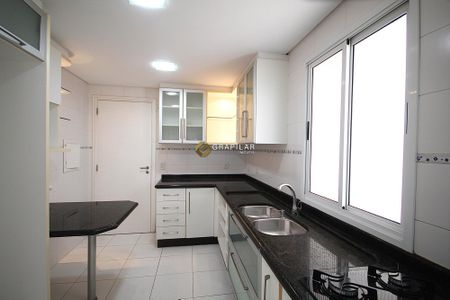 11_photo/94dce3e9c1.b2e68ee93fa647e0-ATLAS-c076b5be-ae2e-4ab2-b22b-0eb3ea5f8fcc.jpg de apartamento à venda com 3 quartos, 89m² em Bigorrilho, Curitiba